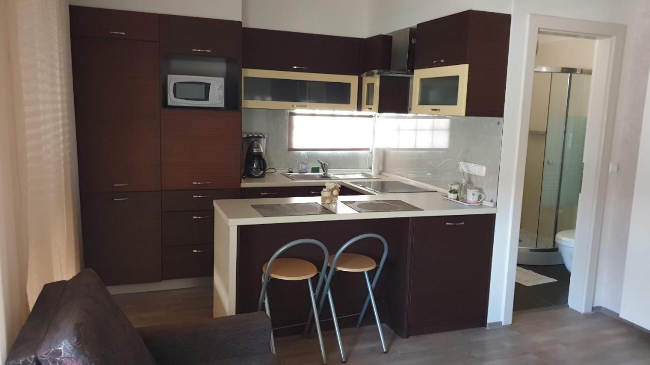 Keller Arany Apartmanok Hajdúszoboszló Exterior foto
