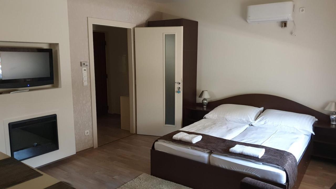 Keller Arany Apartmanok Hajdúszoboszló Exterior foto